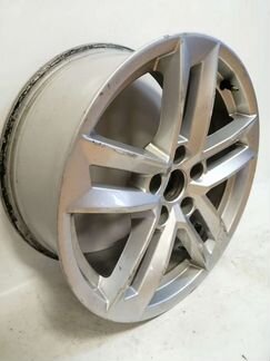 Диск оригинальный audi A4 17