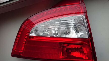 Фара на вольво Volvo s 80