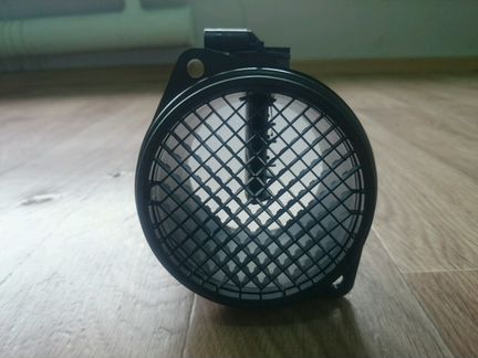 Расходомер Мерседес 276 двигатель новый