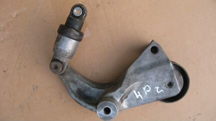 Натяжитель приводного ремня Хонда Цивик 4Д