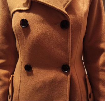 Женское демисезонное пальто