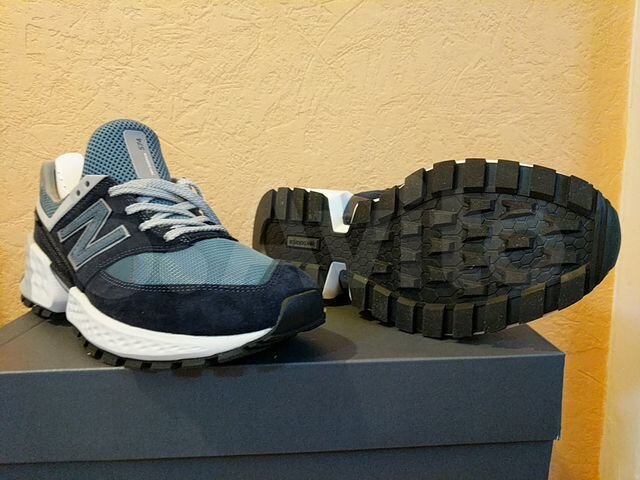new balance 574 sport v2 capacity constraint