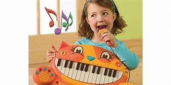 Пианино с микрофоном из США как новое