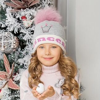 Зимняя шапочка для девочки