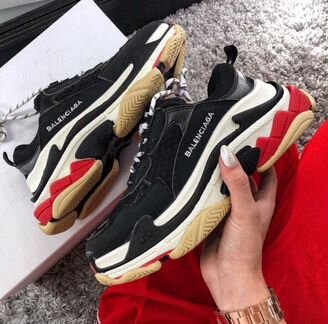 Кроссовки Balenciaga Triple S (Баленсиага Трипли)