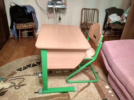 Растущая парта со стулом Астек Колибри в идеально
