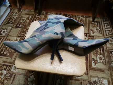 Женские камуфляжные сапоги