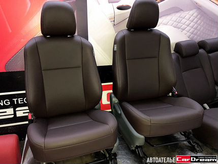 Кожаные сиденья Toyota Land Cruiser Prado 150