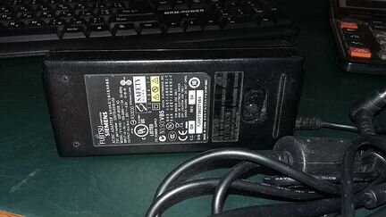 Адаптер AC/DC для ноутбука ADP-90SB AD