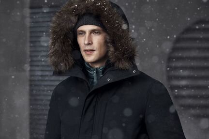 Зимний Пуховик uniqlo m мужской