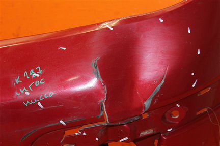 Бампер передний Nissan Tiida C11 2004-2013