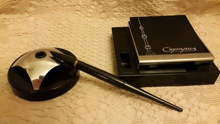 Набор сигаретница и ручка перьевая, СССР