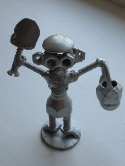 Статуэтка металлическая