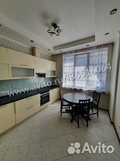 2-к квартира, 80 м², 3/18 эт.