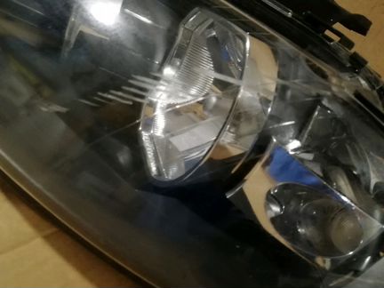 Фара левая ауди а-3