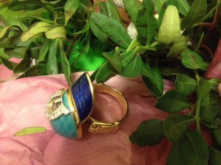 Кольцо-Бейсболка с бриллиантами золотое