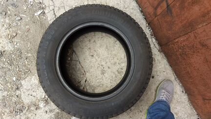 Шина Continental ContiVikingContact 5, 215/60R16