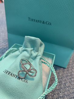Кольцо Tiffany в виде открытого соцветия с бриллиа