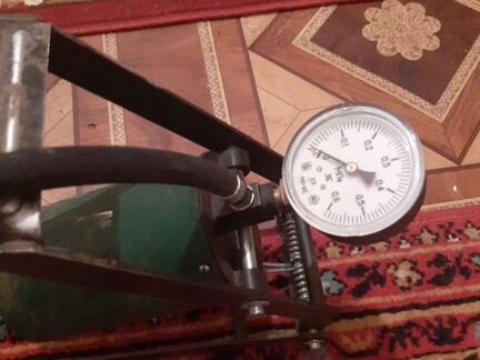 Насос для автомобилей