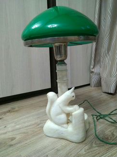 Лампа настольная