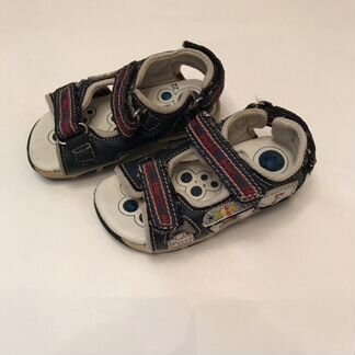 Сандалии Chicco