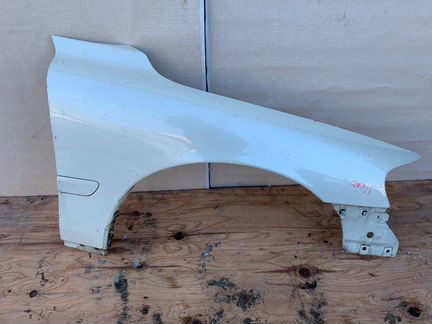 Крыло переднее правое Volvo S60 2004