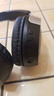 Беспроводные наушники Bluetooth
