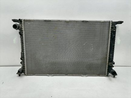 Радиатор двс Audi Q5 3.2 FSI 2010
