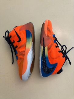 Баскетбольные кроссовки nike yannis adetokumbo