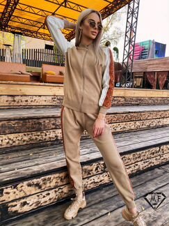 Классный трикотажный костюм гуччи пчелка