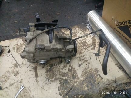 Передний редкутор Infinity FX45 2007г
