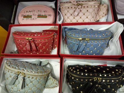 Новая поясная сумка Valentino черная