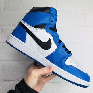 Кроссовки Nike Air Jordan 1