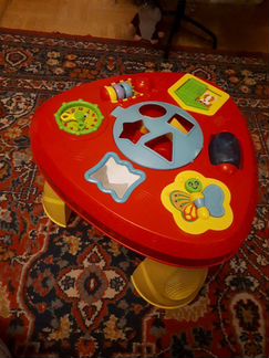 Развивающий столик-сортер