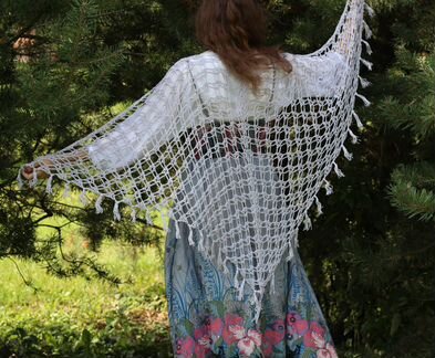 Шаль ручной работы