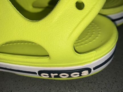 Сандалии crocs для мальчика