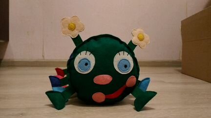 Развивающая игрушка для ребенка