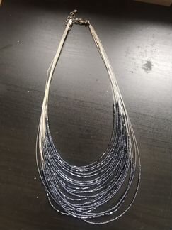 Ожерелье, бусы, колье из бисера H&M