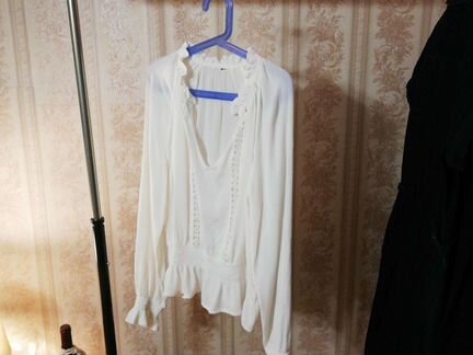 Блузка h&m с рюшами