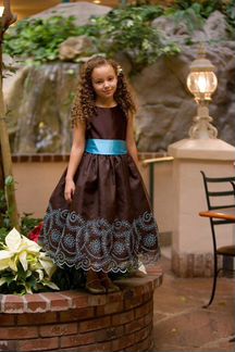 Платье новое Kids Dream