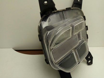 Фара противотуманная передняя левая Kia Sportage 4