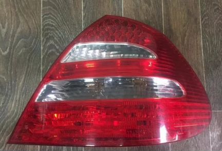 Комплект фонарей для Mercedes W211 дорестайл