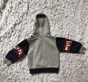 Детская кофта с капюшоном