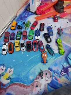 Tрек с акулой Hot wheels и др