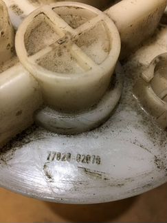 Бензонасос Toyota avensis 2