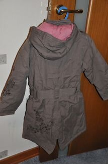 Продам новое демисезонное пальто street essentials