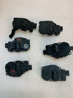 410475520 сервопривод заслонки печки Мерседес W164