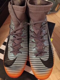 Бутсы Nike 42,5 бу