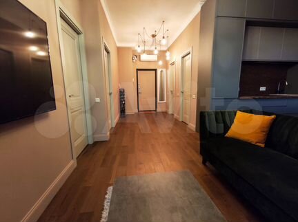 2-к квартира, 65 м², 27/44 эт.