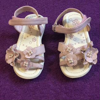 Босоножки для девочки р.21